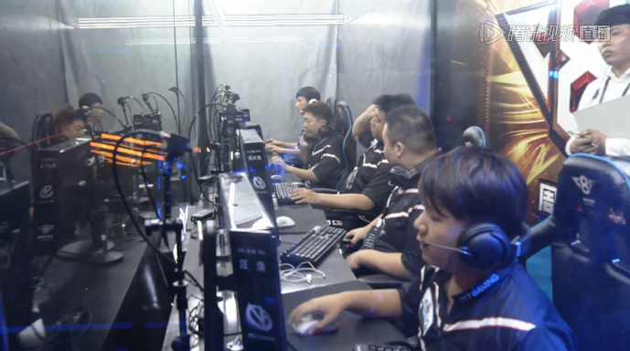 【前瞻】2025LPL春季赛 RA vs WE，WE将取胜重回前三