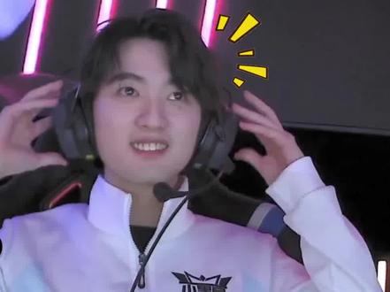 Hang：目前磨合得没有很好 也不知道为什么今天会输掉比赛