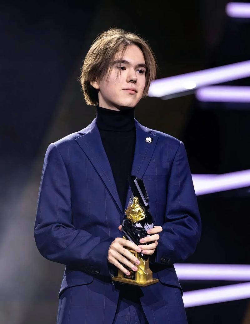 媒体人谈S8往事：18年RNG夺冠 也算是LPL的黄金岁月