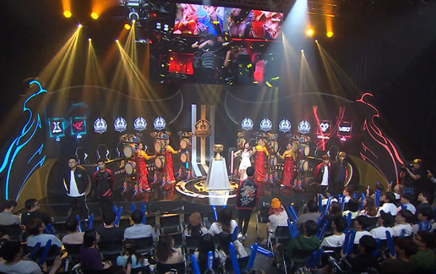 主播遇到宁王开喷，下盘宁王在对面将其打爆，舒服了