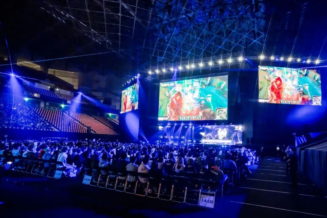 RNG教练：我们的阵容是训练比赛中胜率最高的体系，但比赛转化率不高