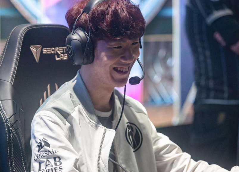 The MongolZ , G2, 和 FURIA Esports 晋级 FISSURE Playground 2 季后赛